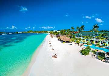 Ocean Retreats: Best Beaches for a Winter Getaway